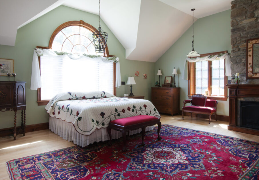 View More: http://jamiedphotography.pass.us/laurel-inn-the-hollow